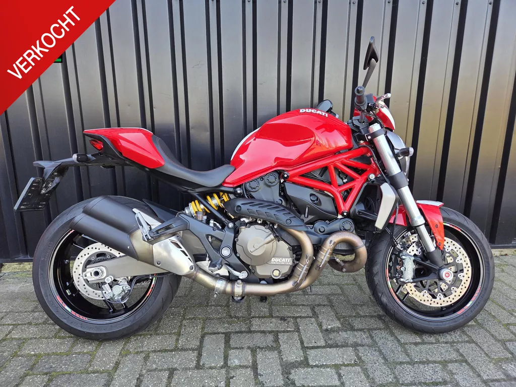 Ducati Monster 821 ABS