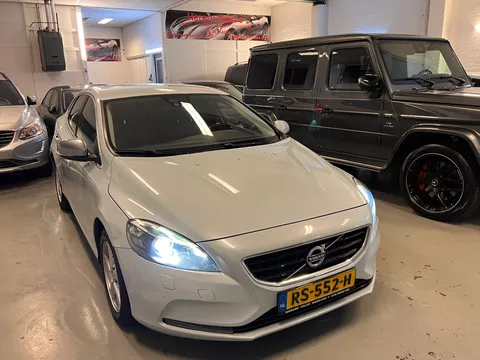 Volvo V40 2.0 D3 5-Doors Navi Clima BJ-14