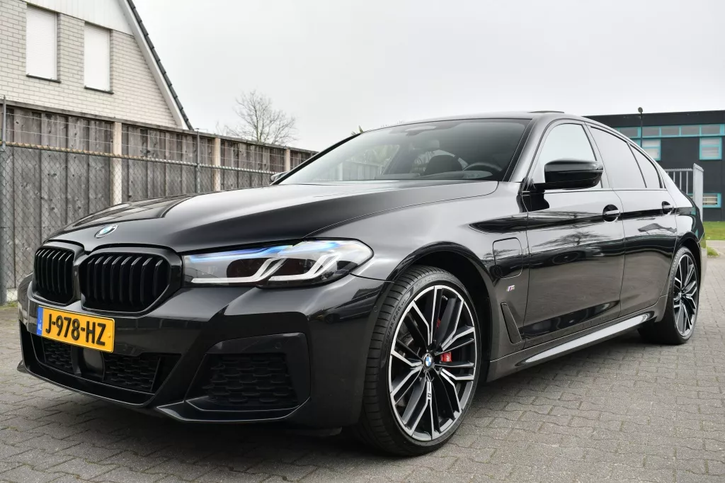BMW 5 Serie 530e High Exe M-Sport Laser|ACC|HUD|incl BTW
