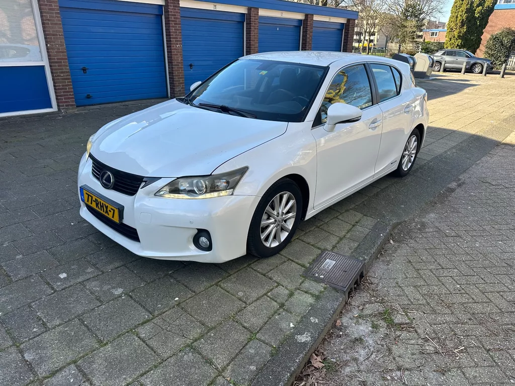 Lexus CT 200h Hybrid NAVI PDC Cruise NW APK
