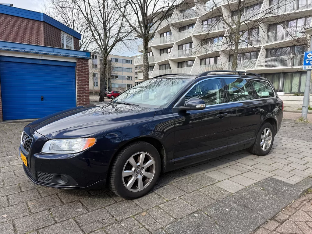 Volvo V70 1.6 T4 Kinetic Automaat Cruise Airco NW APK