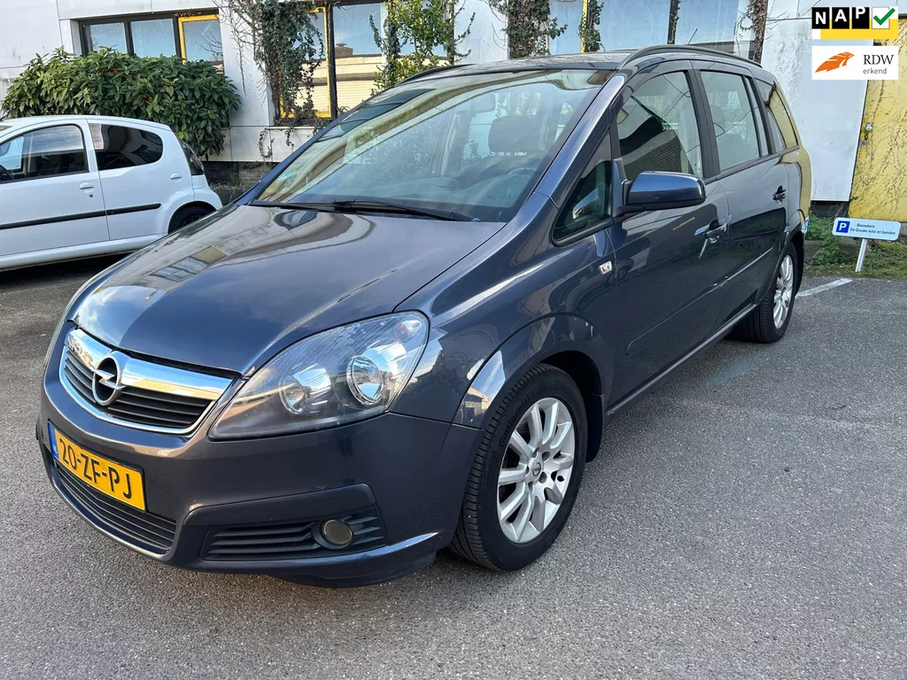 Opel Zafira 2.2 Temptation / 7-pers / Airco / Cruise control
