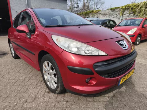 Peugeot 207 XT 1.6-16V, Airco, Lichtmetalen velgen, Trekhaak. APK tot 04-09-2027