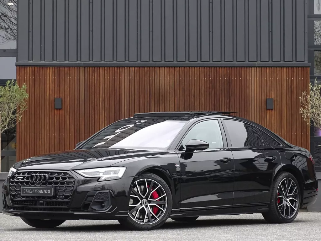 Audi A8 60 TFSie 449PK Quattro / Audi Exclusive / Matrix / B&amp;O / 360&deg;