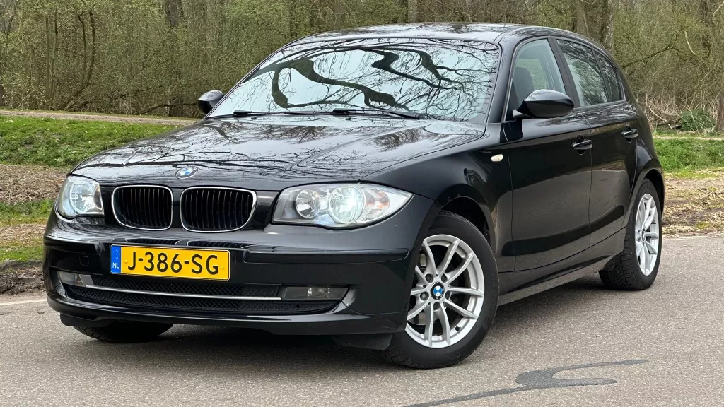 BMW 1 Serie 116i Corporate - Airco - Cruise