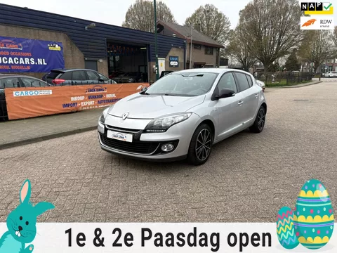 Renault M&eacute;gane 1.2 TCe Bose 2X SLEUTEL + BOEKJES!