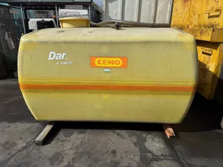 Diverse 5000 LITER TANK