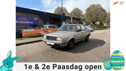 Volkswagen Jetta 1.6 CL 4-bak