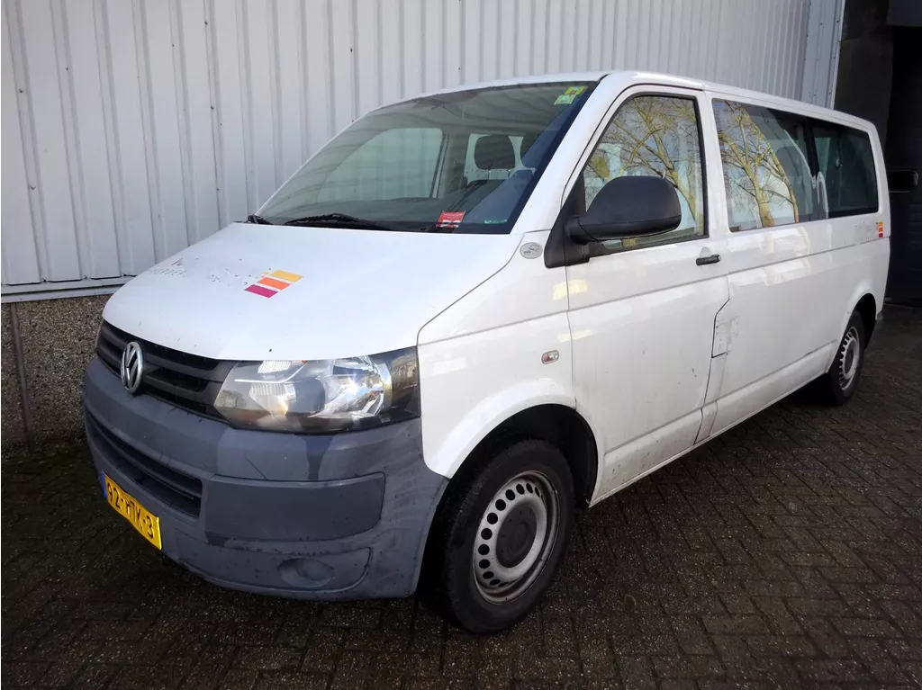 Volkswagen Transporter Kombi 2.0 TDI L2H1 Trendline | Airco | 9 pers