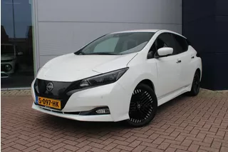 Nissan LEAF Tekna 40 kWh Automaat Airco Navi Camera Carplay 11.128km Nieuwstaat