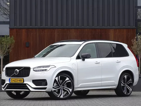 Volvo XC90 T8 394PK AWD / 2020 / R-Design / 22'' / 360&deg; / 7 pers