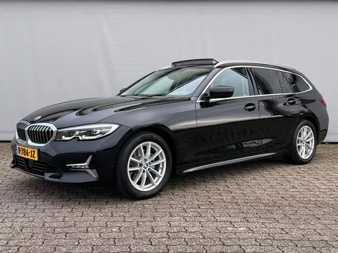 BMW 3-serie 320i | High Executive | Panorama | Sfeerverl.| Camera DK1180