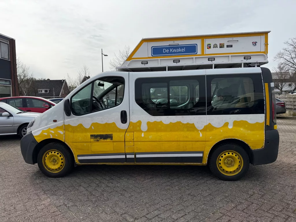 Opel Vivaro Combi ,5-PERS.1.9DTi,74kw,VERSN.BAK,STUK!