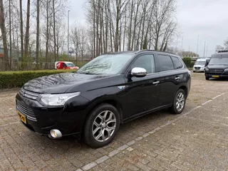 Mitsubishi Outlander 2.0 PHEV Instyle Plug-In Hybrid Leder Panorama Cruise