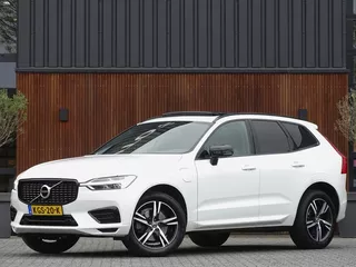 Volvo XC60 T6 310PK AWD Recharge / R-Design / panaroma / LED
