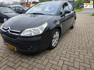 Citroen C4 1.4-16V Ligne Prestige
