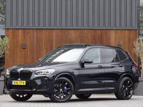 BMW X3 30e 292PK X-Drive M-Sport / Laser / pano / 360&deg;