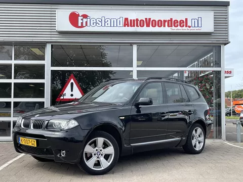 BMW X3 2.5si /Automaat/Volleder/Cruise/Panodak/Trekhaak/APK 05-2027/