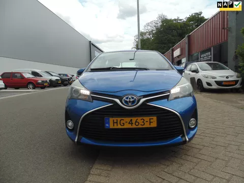 Toyota Yaris 1.5 Hybrid Lease MET NAVI CAMERA TREKHAAK AIRCO