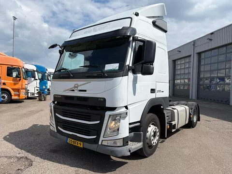 Volvo FM 370 Slaapcabine,spoiler luchtvering,NL truck,VEB