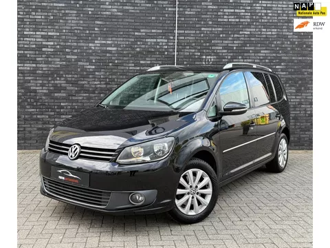 Volkswagen Touran 1.2 TSI Highline NAP|Cruise|Navi|PDC|Trekhaak|Climate|Elekt Spiegel Pakket