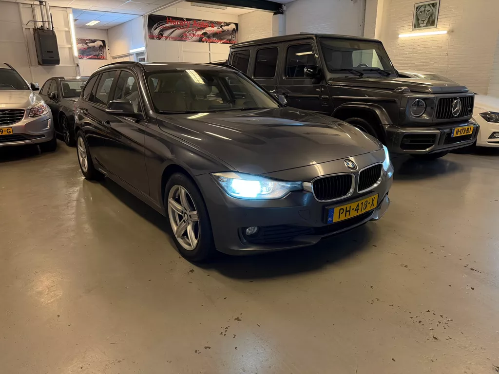 BMW 3-serie Touring 316d High Executive Leder Clima