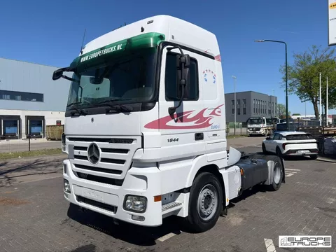 Mercedes Actros 1844 EPS 3 Ped - 2 Tanks - Airco T07625