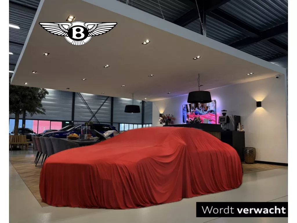 Bentley Bentayga 4.0 V8 550PK TwinTurbo / NAIM / diamanten / carbon