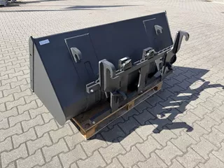 Eurotrac Bak en palletvorken Euro koppeling