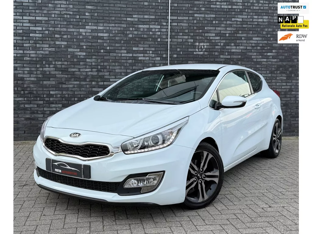Kia Pro_cee'd 1.6 GDI Business Pack Camera|Navigatie|Cruise|Xenon|Trekhaak