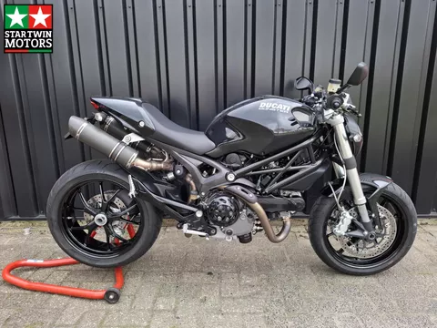 Ducati Monster 1100