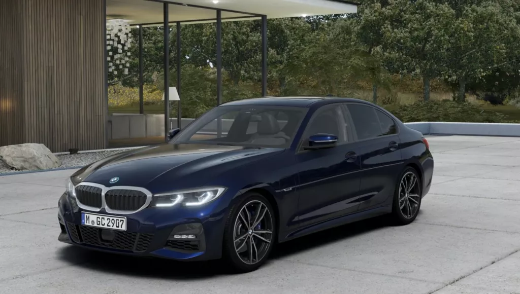 BMW 3 Serie 330e High Executive / M-Sport / Pano / Laer / 19"