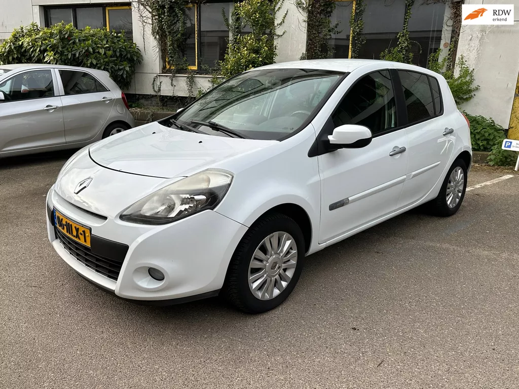 Renault Clio 1.2 TCe Collection/ Airco/ Parrot