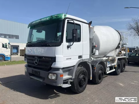 Mercedes Actros 3236 Full Steel - Manual - Hub Reduction T07493