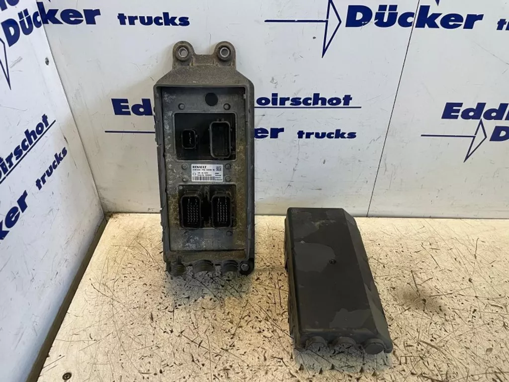 Renault 7422481334 / 22481334 CCIOM ECU