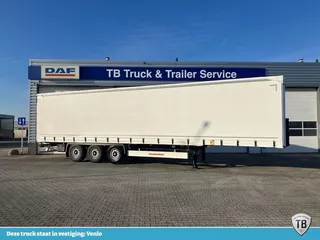 KAESSBOHRER SCS X / 90 - 12 /27 met hefdak en twee liftassen