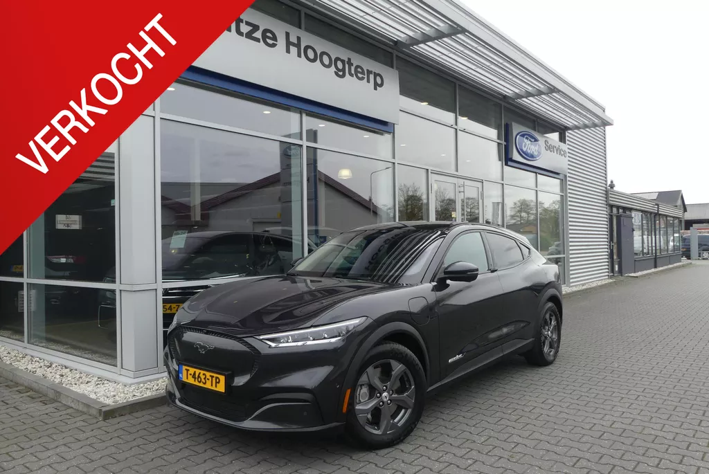 Ford Mustang Mach-E Extended Premium RWD 98 kWh TREKHAAK AFNEEMBAAR (1.000KG), PANO, 360&deg; CAMERA, MEMORY, WINTER PACK, ADAPT. CRUISE, CLIMA, NAVI, PDC V&amp;A, APPLE CARPLAY/ANDROID AUTO, BLIS, KEYLESS, B&amp;O, ELEKT. ACHTERKLEP, ELEKT. PASSAGIERSSTOEL, 38.851KM