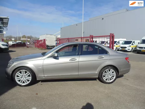 Mercedes-Benz C-klasse 180 K SEDAN MET AIRCO NAVI TOP AUTO