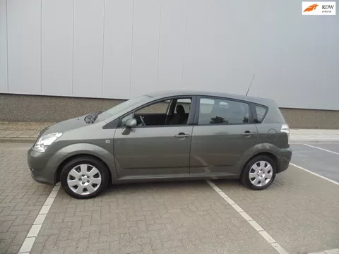 Toyota Verso 1.8 VVT-i Terra 7p. automaat met airco
