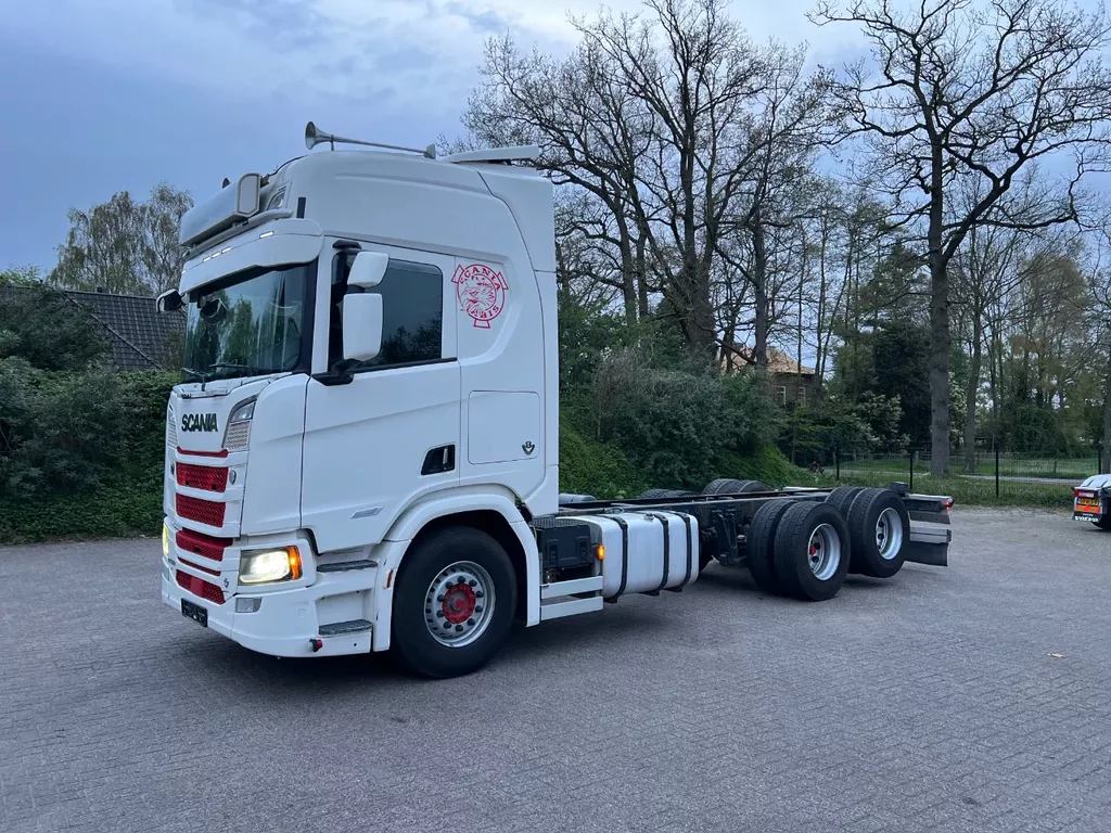 Scania R R580 V8 NGS 6x2 King low km