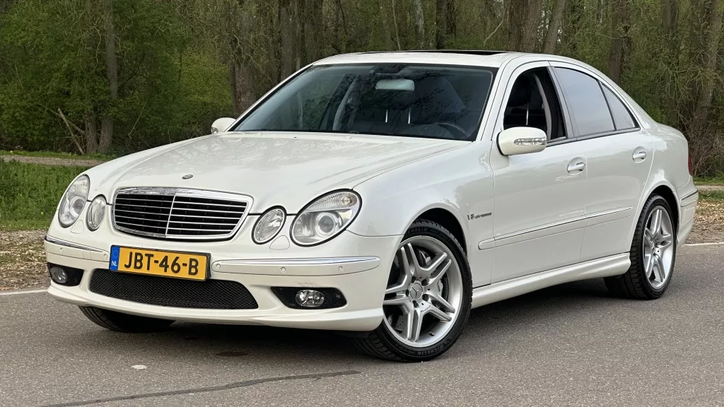 Mercedes-Benz E-Klasse Mercedes-amg AMG 55