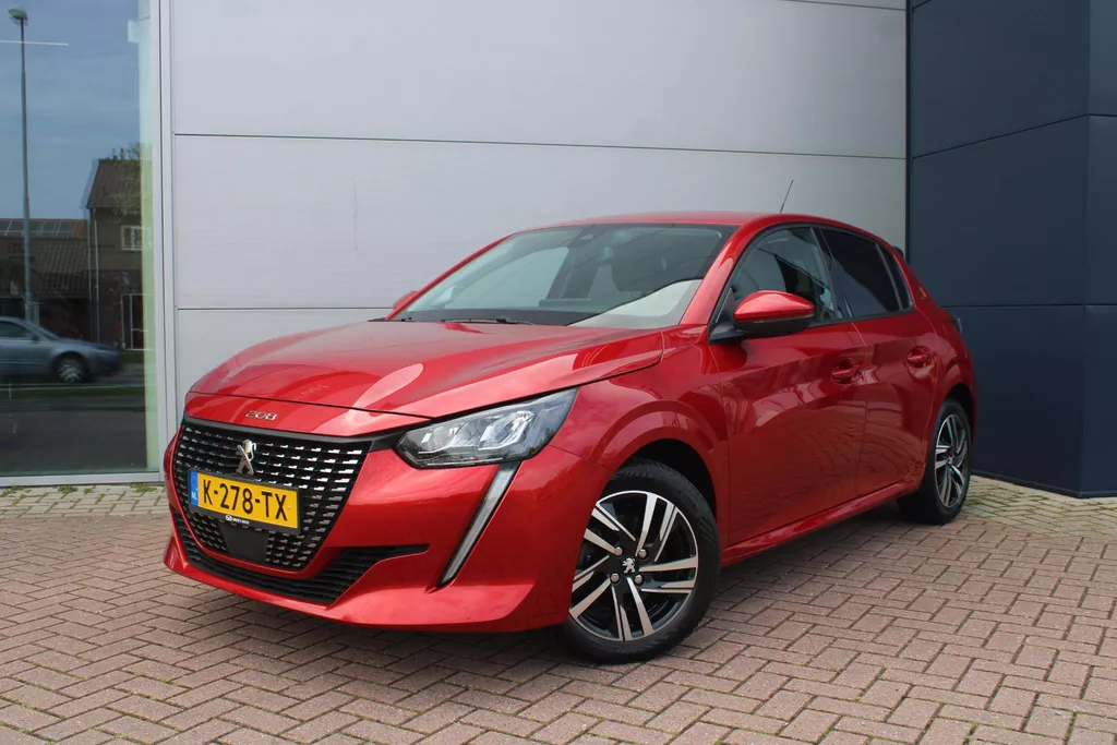 Peugeot 208 1.2 PureTech 100pk Allure Pack Automaat Airco Navi Camera Carplay 11.809km Nieuwstaat