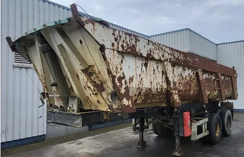 Trailor 2 Axle , 8 Tyres , Steel Tipper , Spring Suspension , Drum Brakes