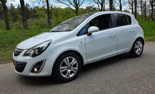 Opel Corsa 1.3 CDTi EcoFlex S/S Cosmo - 5 Deurs - Navigatie