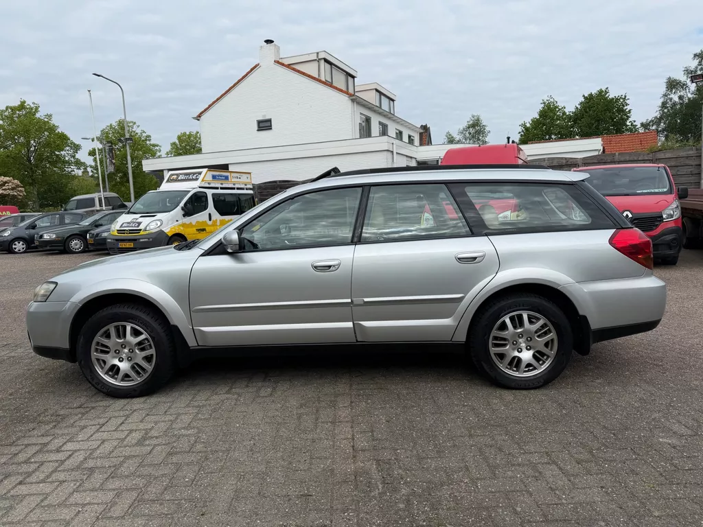 Subaru Outback 2.5i,121kw/165pk,AWD,AUT.ERG MOOI!