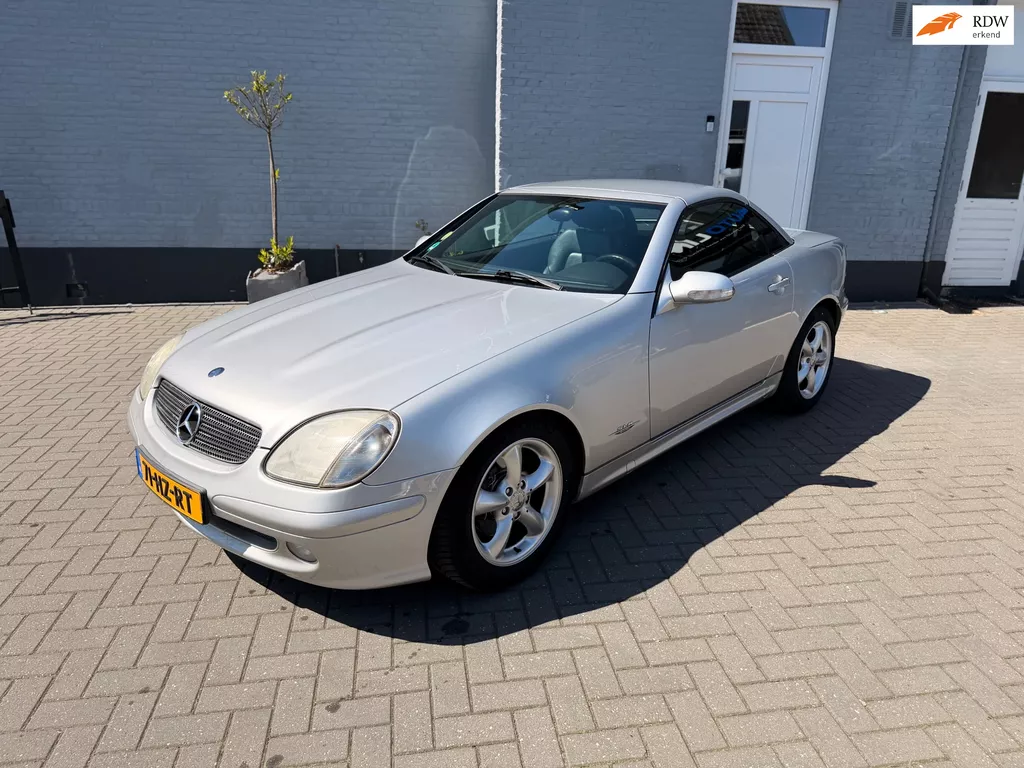 Mercedes-Benz SLK-klasse 200 K. | SPECIAL EDITION | LEER | STOELVERWARMING |