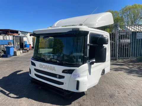 Scania L CABIN CP16-L COMPLETE INCLUDING BUMPER