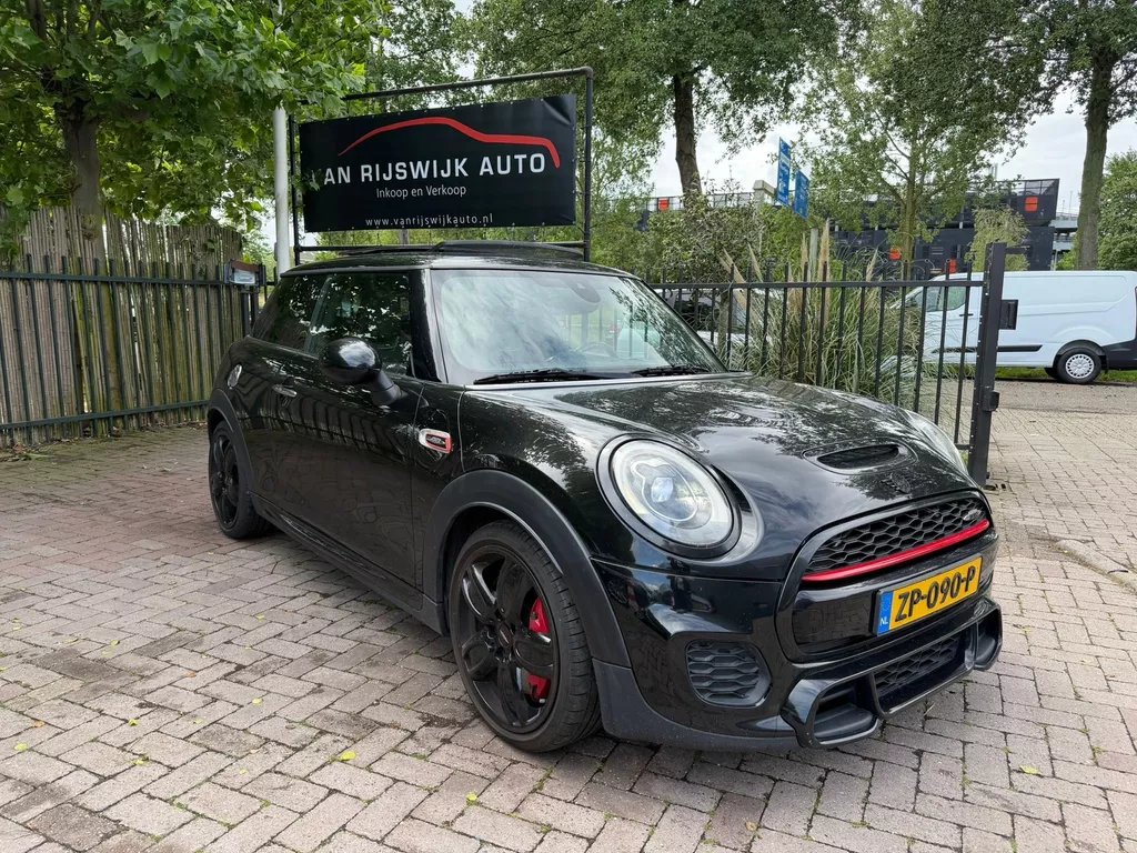 Mini 3-Deurs 2.0 John Cooper Works Xenon Leder Pano Camera