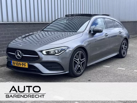 Mercedes-Benz CLA-klasse Shooting Brake 200 Business Solution AMG Panoramadak | Trekhaak