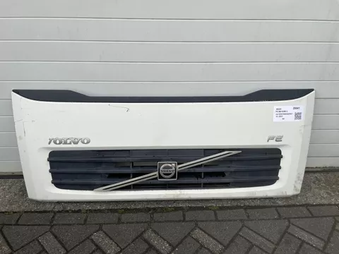 Volvo 20748339 / 20748349 GRILLE (2005-2014)